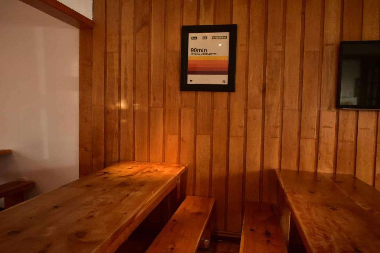 Cinerama Hostel San Carlos de Bariloche Exteriör bild