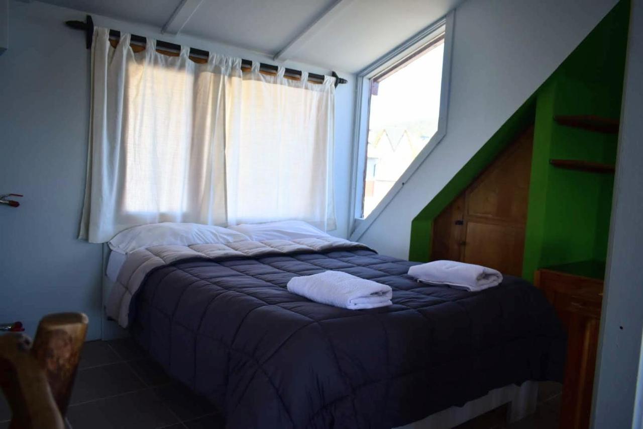 Cinerama Hostel San Carlos de Bariloche Exteriör bild